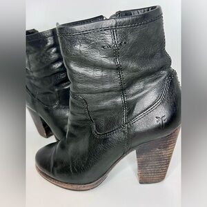 FRYE Patty Artisan Leather Zip Bootie Size 6 1/2